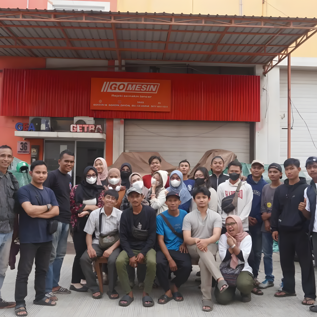 Berbagai model planetary mixer Gomesin.id di showroom modern Cakung, Jakarta Timur