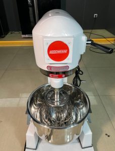 Planetary Mixer Gomesin berbahan stainless steel untuk mengaduk adonan roti, cake, cookies, dan whipping cream pada usaha bakery.
